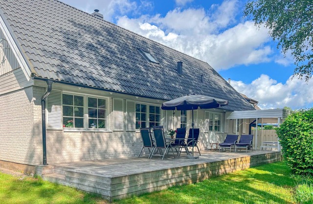 Enjoy a vacation close to nature in this vacation home with sauna and whirlpool.