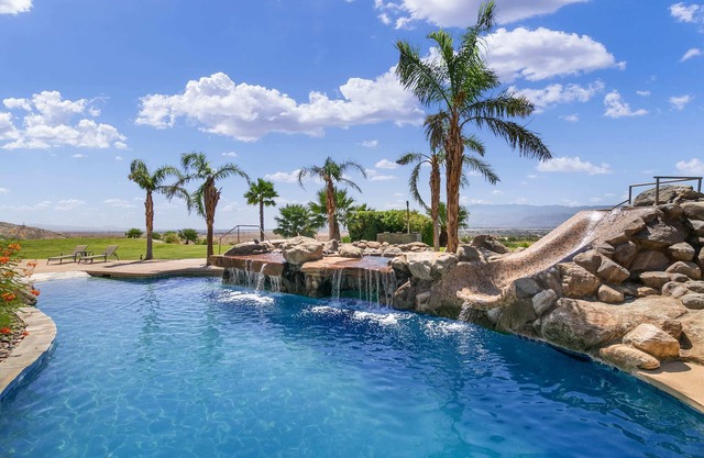 Enjoy Spectacular 360 Views while creating unforgettable memories after Golfing