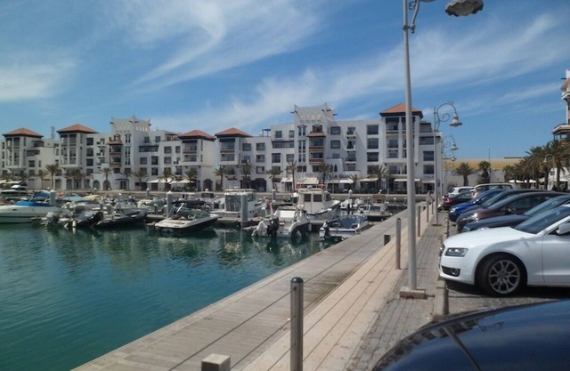Enjoy Sunset at Fully Equipped 2BRs apartment 1040