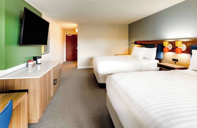 Ensuring a Very Comfortable & Memorable Stay! Near Jack Drago Park