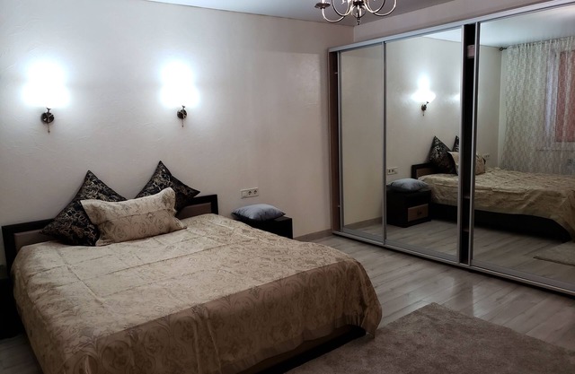 Entire First Level of Villa DT w/free WiFi and Parking
