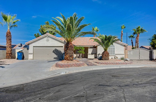 Entire Home in Las Vegas!