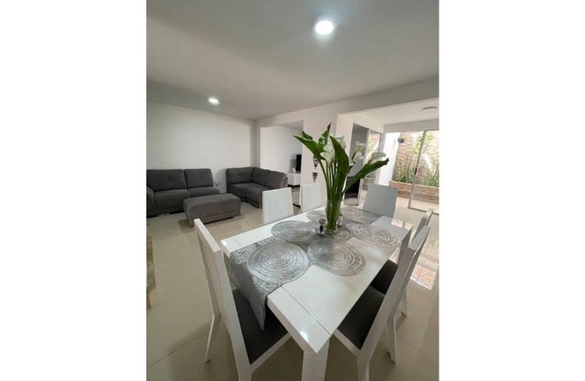 Entire home with Air Conditioner, Water heater & private Car garage
