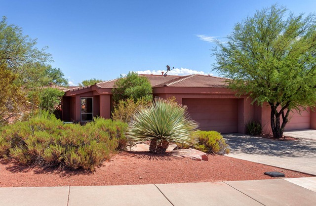 Entrada Home at Lava Falls-St. George
