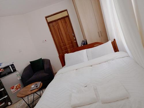 Epic World Stays- Studio Claycity, Kasarani