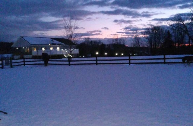 Equestrian Chateau - Dogs under 25 lbs welcome, 45min from State College