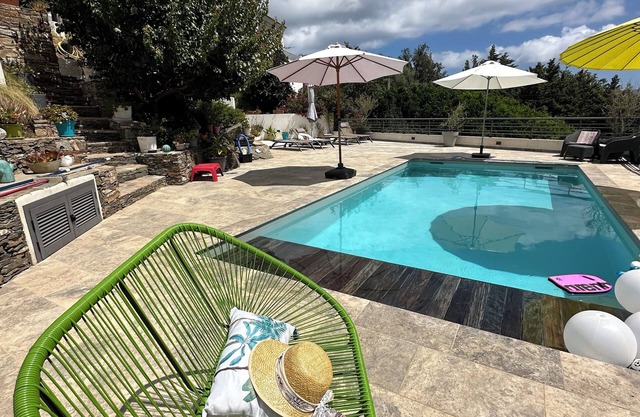 ERBALUNGA Cap Corse: T 2 all comfort Ground floor SEA VIEW, SWIMMINGPOOL ACCESS