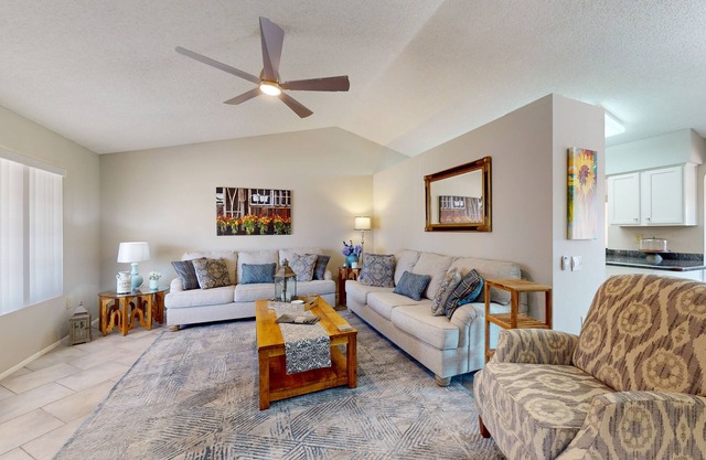 Escape to this charming house in Sun City West, AZ w/pool & pickleball