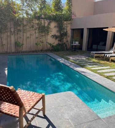 Escape Villa City center pool 3 bedrooms