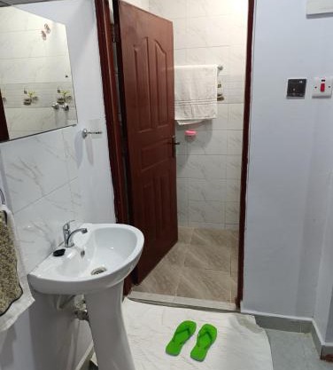 Esidai Homes