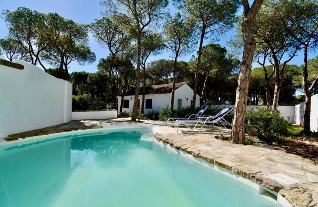 Espartosa 1 - charming cottage with private pool in idyllic surroundings