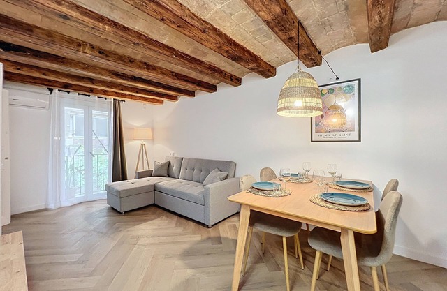 Espectacular Apartamento Totalmente Equipado en el Centro de Barcelona!
