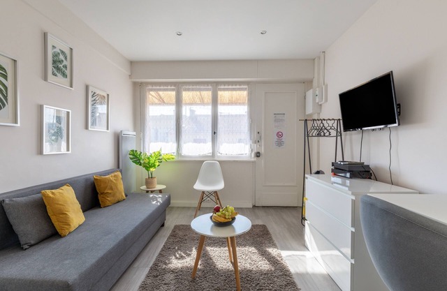 Esprit Tropical - Studio Apartment, Sleeps 2