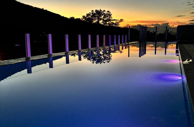 Estadia Perfeita em Florianópolis: Apartamento com 2 Quartos e Churrasqueira!