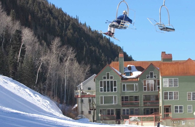 Etta Place Too 107 by Avantstay Close to Town & The Slopes! In Complex w/Communal Pool & Hot Tub
