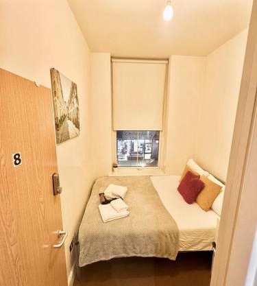 Euston Station Central Apartment 161 1 and 3