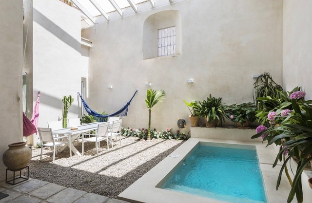 Eva Recommends en Sanlúcar Pool & Garden