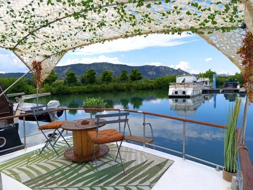 Evasion Romantique sur le Rhône
