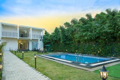 Evencia Resort Near Jim Corbett National Park