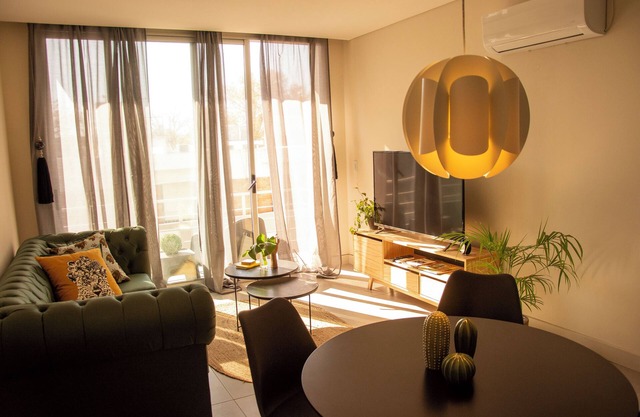 Excelente Apartamento Completo con Piscina y Cochera