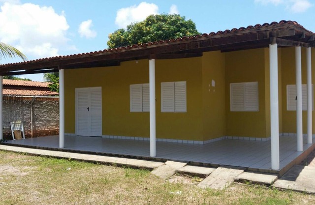 Excellent house with pool deck and support, located 200m from Tabuba beach