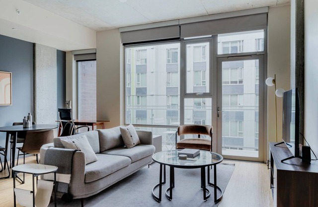 Excellent SLU 1BR w/Gym, Rooftop, Parking & Pet Area, by Blueground