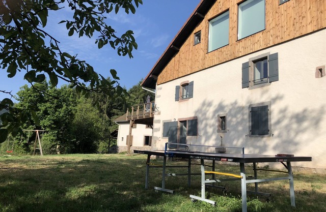 Exceptional Farmhouse - 7 Bedrooms/7 Bathrooms - Great comfort and great calm