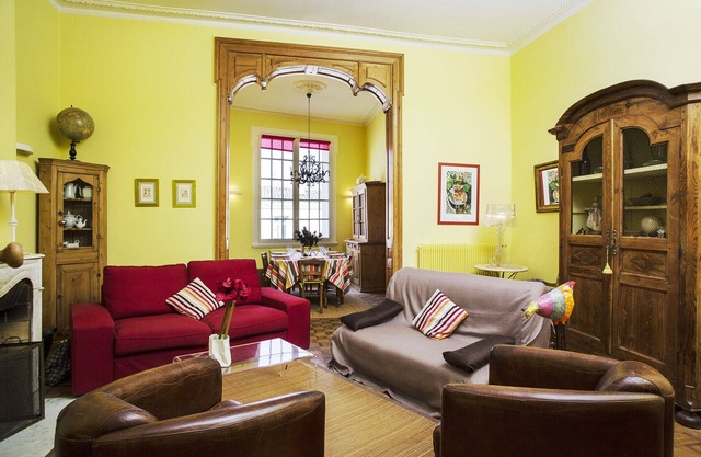 Exceptional apartment in the heart of the city center - linen and cleaning provided - tram