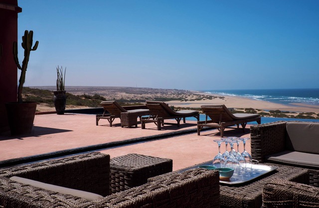 Exceptional seafront villa with private pool