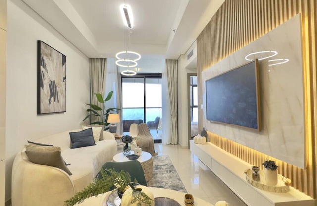 Exclusive High-Floor 2BR Aykon with Luxury & Views