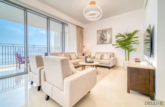 Exclusive Offer Best Price for Stunning 3BR Stay by Deluxe Holiday Homes