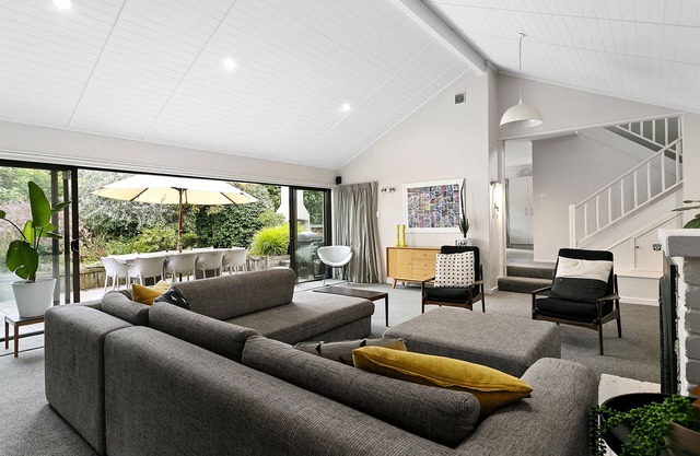 Exclusive, sunny & private home near Lake Taupo