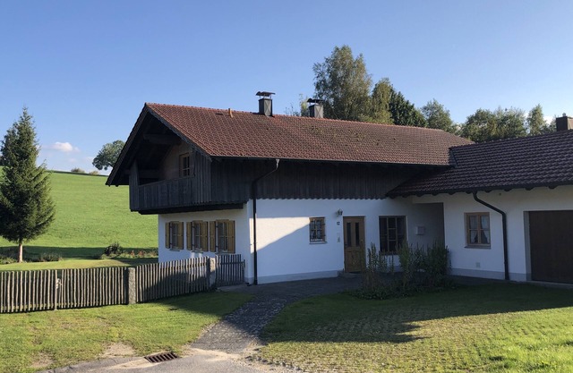Exclusive vacation home with sauna and wood-fired outdoor bathtub!