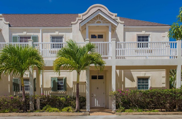 Executive 2 bedroom 2 bathroom condo in gated community