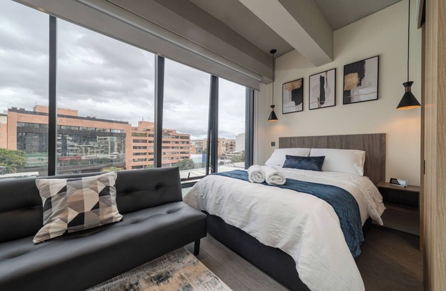 Executive Loft in Chicó Norte – Modern & Central