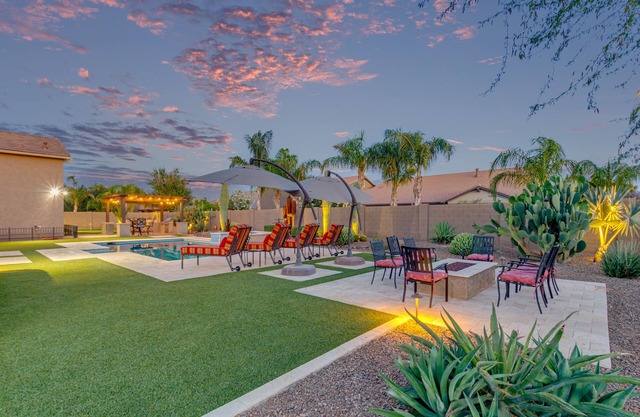 Executive Luxury Rental! Stunning Heated Pool/Spa Home and Backyard!
