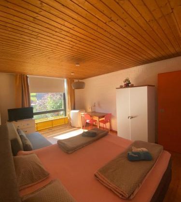 Exklusive Ferienwohnung MIRO 25 m² in ruhiger Lage