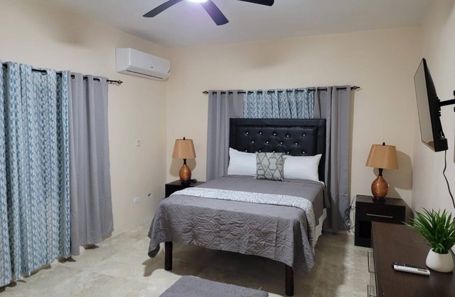 Experience island luxury in our bright and airy 2BD/1 BATH Apartment!🇯🇲🌴