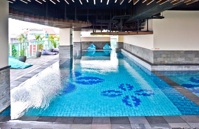 Exquisite 2BR Apartment at Tamansari La Grande near BIP