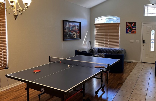 Exquisite 3 Bedroom 2.5 bathroom home with Office close to casino!