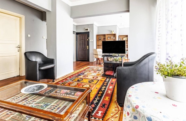 Exquisite Flat Near Marmaray and Coast in Kartal