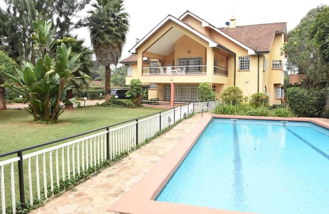 Exquisite six bedroom villa in old Muthaiga