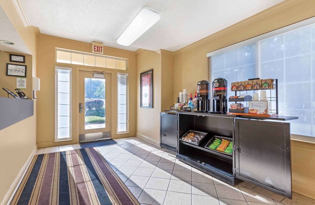 Extended Stay America Suites Washington DC Falls Church