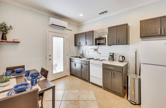 Extended-Stay Suite Near I-15 in Lake Elsinore!