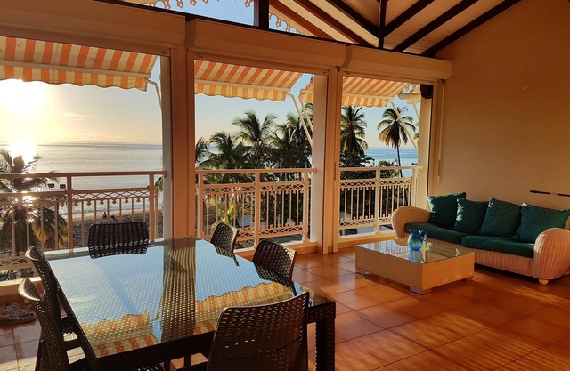 F3 APARTMENT ON THE BEACH - 6 PEOPLE