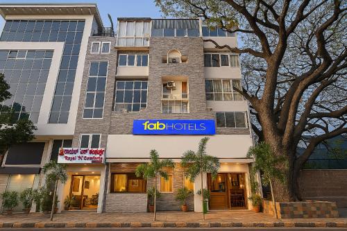 FabExpress Royal N Comforts - Nr Shivoham Shiva Temple