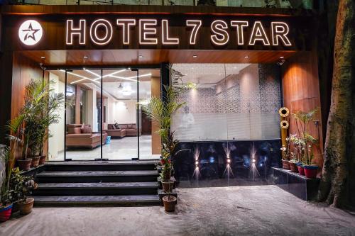 FabHotel 7 Star I