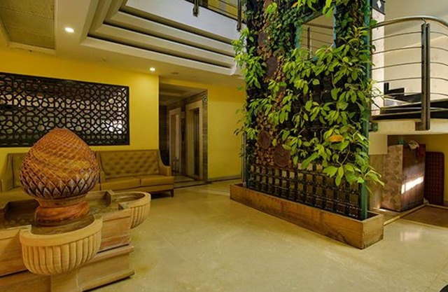 Fabhotel Emerald Resort