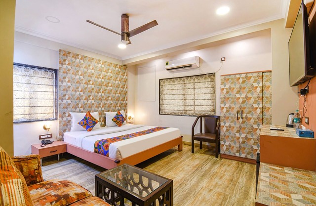 FabHotel Krishna I