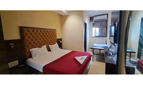 FabHotel New Silver Elite